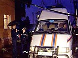 В Москва-реку из-за аварии на трубопроводе попало полтонны нефтепродуктов, спасатели собрали уже 100 кг нефти В Москва-реку из-за аварии на трубопроводе попало полтонны нефтепродуктов, спасатели собрали уже 100 кг нефти