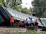 По делу о подрыве поезда Грозный-Москва задержаны двое подозреваемых из националистической группировки