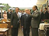 Под Калининградом начались переговоры глав России, Франции и Германии Под Калининградом начались переговоры глав России, Франции и Германии
