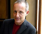 Президент Ирана причастен к тройному убийству, утверждает австрийский депутат Президент Ирана причастен к тройному убийству, утверждает австрийский депутат