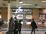 В аэропорту Красноярска совершил аварийную посадку Ту-154 В аэропорту Красноярска совершил аварийную посадку Ту-154