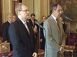 Министры иностранных дел Эстонии Урмас Паэт и России Сергей Лавров подписали пограничные договоры 18 мая в Москве Министры иностранных дел Эстонии Урмас Паэт и России Сергей Лавров подписали пограничные договоры 18 мая в Москве