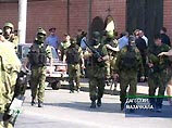 В Махачкале окончен бой с блокированными террористами: спецназ опять упустил боевиков (ФОТО)