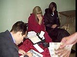 В Якутске милиционеры получили срок за сутенерство: они контролировали 5 борделей В Якутске милиционеры получили срок за сутенерство: они контролировали 5 борделей