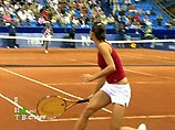 В первом матче полуфинала Кубка Федерации российская теннисистка Анастасия Мыскина выиграла у чемпионки Уимблдона американки Винус Уильямс &#8211; 5:7, 6:4, 6:2