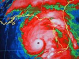 Dennis дошел до Флориды - эвакуированы свыше миллиона человек