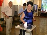 Кандидаты в президенты Киргизии заявляют о нарушениях на выборах
