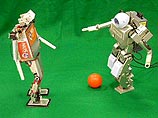В Японии открывается чемпионат мира по футболу среди роботов RoboCup-2005 В Японии открывается чемпионат мира по футболу среди роботов RoboCup-2005