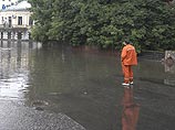 На Москву обрушился сильный ливень На Москву обрушился сильный ливень