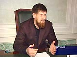 Первый вице-премьер правительства Чеченской республики Рамзан Кадыров в среду официально сложил с себя полномочия председателя государственной комиссии по урегулированию ситуации в станице Бороздиновская