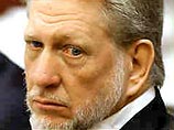 Бывший руководитель корпорации WorldCom Бернард Эбберс получил 25 лет тюрьмы Бывший руководитель корпорации WorldCom Бернард Эбберс получил 25 лет тюрьмы