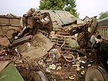 На месте железнодорожной катастрофы в Пакистане продолжаются спасательные работы На месте железнодорожной катастрофы в Пакистане продолжаются спасательные работы