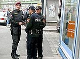 В Вене голый мускулистый маньяк охотится за бегуньями В Вене голый мускулистый маньяк охотится за бегуньями