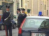 В Риме пойман пироман, который несколько месяцев поджигал автомобили и мотоциклы В Риме пойман пироман, который несколько месяцев поджигал автомобили и мотоциклы