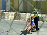 Израильская полиция блокировала недалеко от сектора Газа тысячи
противников эвакуации еврейских поселений, арестованы 20 человек
Израильская полиция блокировала недалеко от сектора Газа тысячи
противников эвакуации еврейских поселений, арестованы 20 человек