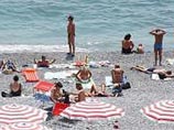 На пляжах Генуи ядовитые водоросли вызвали панику. Они буквально отравляют туристов: 115 отдыхавших на пляжах города людей госпитализированы. У многих температура поднялась до 39, было затруднено дыхание и сводило желудок, сообщают власти