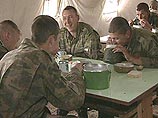 Минобороны повысило стоимость солдатского пайка на 6,5 рублей
Минобороны повысило стоимость солдатского пайка на 6,5 рублей