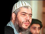 Появились также данные о связях Асвата с арестованным в Великобритании радикальным мусульманским проповедником Абу Хамзой аль-Масри