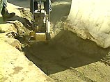 В центре Москвы второй день подряд проваливается грунт В центре Москвы второй день подряд проваливается грунт