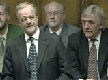 Робин Кук занимал пост лидера Палаты общин, но в 2003 году ушел в отставку в знак несогласия с политикой Тони Блэра по вопросу начала войны в Ираке