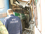 Рейсовый автобус маршрута 62 во Владивостоке выехал на полосу встречного движения, где протаранил 14 припаркованных автомобилей