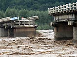 В Китае и Таиланде сильные наводнения: не менее 15 человек погибли, свыше 54 пострадали