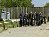 Как сообщалось ранее, инцидент произошел в ночь на 27 июня 2005 года. Тогда 435 осужденных порезали себя пластмассовыми лезвиями, выражая протест против жесткого отношения к ним со стороны руководства колонии Как сообщалось ранее, инцидент произошел в ночь на 27 июня 2005 года. Тогда 435 осужденных порезали себя пластмассовыми лезвиями, выражая протест против жесткого отношения к ним со стороны руководства колонии