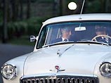 На открытие самого длинного тоннеля в России Путин приехал за рулем своей раритетной "Волги" На открытие самого длинного тоннеля в России Путин приехал за рулем своей раритетной "Волги"