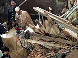 В Индии обрушился жилой дом: 10 погибших, 25 под завалами В Индии обрушился жилой дом: 10 погибших, 25 под завалами
