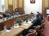 Сегодня правительство РФ приняло решение об увеличении финансовой помощи семьям погибших моряков АПЛ "Курск", а также выделении средств на проведение "мероприятий, связанных с подлодкой" Сегодня правительство РФ приняло решение об увеличении финансовой помощи семьям погибших моряков АПЛ "Курск", а также выделении средств на проведение "мероприятий, связанных с подлодкой"