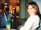 Родители московских школьниц, бросившихся с 16-го этажа, уверены, что их дочерей убили Родители московских школьниц, бросившихся с 16-го этажа, уверены, что их дочерей убили