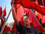 В Москве прошли акции протеста под лозунгом "Свободу декабристам!" против незаконного содержания под стражей 39 активистов Национал-большевистской партии (НБП), арестованных в декабре 2004 года за захват приемной администрации президента РФ В Москве прошли акции протеста под лозунгом "Свободу декабристам!" против незаконного содержания под стражей 39 активистов Национал-большевистской партии (НБП), арестованных в декабре 2004 года за захват приемной администрации президента РФ
