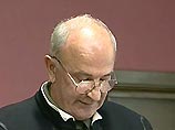 "Суд пришел к выводу, что приговор подлежит отмене, так как были существенные нарушения Уголовно-процессуального кодекса, которые повлияли на постановление справедливого приговора", - отмечается в решении Военной коллегии "Суд пришел к выводу, что приговор подлежит отмене, так как были существенные нарушения Уголовно-процессуального кодекса, которые повлияли на постановление справедливого приговора", - отмечается в решении Военной коллегии