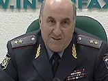 Начальник ГУВД Москвы генерал-полковник Владимир Пронин запретил большинству подразделений московской милиции проводить проверки паспортного режима