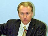 На пресс-конференции Зинченко заявил, что ушел с поста государственного секретаря Украины "из-за коррупции в окружении президента" страны Виктора Ющенко На пресс-конференции Зинченко заявил, что ушел с поста государственного секретаря Украины "из-за коррупции в окружении президента" страны Виктора Ющенко