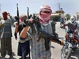 Боевики "Аль-Каиды" в Ираке под началом "правой руки" Усамы бен Ладена - террориста Абу Мусаба Аль-Заркави, захватили в Ираке на границе с Сирией город Эль-Каим, объявив в нем "исламскую республику" и подняв над городом флаг "Аль-Каиды"