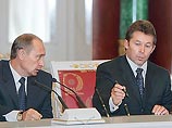 "Роснефть" и "Роснефтегаз" получили самый крупный кредит в истории России 
