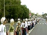Около 50 тысяч волгоградцев приняли участие в 6-минутной 40-километровой акции против терроризма Около 50 тысяч волгоградцев приняли участие в 6-минутной 40-километровой акции против терроризма