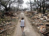 В США девушку уволили за то, что она уехала спасать свою семью от урагана Katrina В США девушку уволили за то, что она уехала спасать свою семью от урагана Katrina
