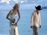 Рене Зеллвегер и ее муж Кенни Чесни объявили о разводе. Четырехмесячный брак обладательницы "Оскара" и кантри-певца потерпел фиаско