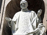 В 2002 Иоанн Павел II причислил к лику блаженных основателя Opus Dei, Хосемарию Эскриву де Балагера