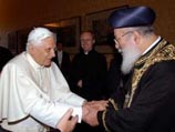 Религиозные лидеры еврейского государства, попросили понтифика выступить с категорическим порицанием сожжения синагог в секторе Газа