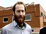 В пасхальное воскресенье 2004 года в Махачкале Арьяна Эркеля ввели с завязанными глазами в здание российской тайной полиции и объявили, что он свободен. Почти два года сотрудник голландской гуманитарной организации провел в плену у исламских боевиков