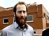 В пасхальное воскресенье 2004 года в Махачкале Арьяна Эркеля ввели с завязанными глазами в здание российской тайной полиции и объявили, что он свободен. Почти два года сотрудник голландской гуманитарной организации провел в плену у исламских боевиков В пасхальное воскресенье 2004 года в Махачкале Арьяна Эркеля ввели с завязанными глазами в здание российской тайной полиции и объявили, что он свободен. Почти два года сотрудник голландской гуманитарной организации провел в плену у исламских боевиков
