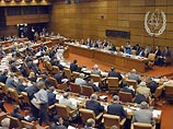 Евросоюз внес на обсуждение МАГАТЭ проект резолюции, в которой обвиняет Тегеран в нарушении обязательств в ядерной области, что может привести к передаче иранского "ядерное досье" в Совет Безопасности ООН