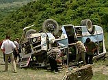В Карелии перевернулся автобус - пострадали 22 человека В Карелии перевернулся автобус - пострадали 22 человека