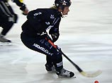 Шведы обыгрывают российские клубы в русский хоккей