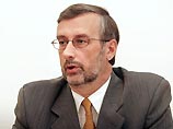 Министр обороны Эстонии подал в отставку из-за того, что его подчиненный надел провокационную футболку Министр обороны Эстонии подал в отставку из-за того, что его подчиненный надел провокационную футболку