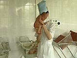 В настоящий момент объем средств, которые платит население России за оказание формально бесплатных медицинских услуг, оценивается в 90 млрд рублей в год В настоящий момент объем средств, которые платит население России за оказание формально бесплатных медицинских услуг, оценивается в 90 млрд рублей в год