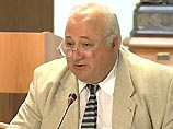 "По просьбе потерпевших мы провели следственный эксперимент, в ходе которого от нас требовалось выяснить, действительно ли в автомобиль ГАЗ-66 могли поместиться 32 боевика с полным обмундированием", - сказал в пятницу замгенпрокурора РФ Владимир Колеснико "По просьбе потерпевших мы провели следственный эксперимент, в ходе которого от нас требовалось выяснить, действительно ли в автомобиль ГАЗ-66 могли поместиться 32 боевика с полным обмундированием", - сказал в пятницу замгенпрокурора РФ Владимир Колеснико